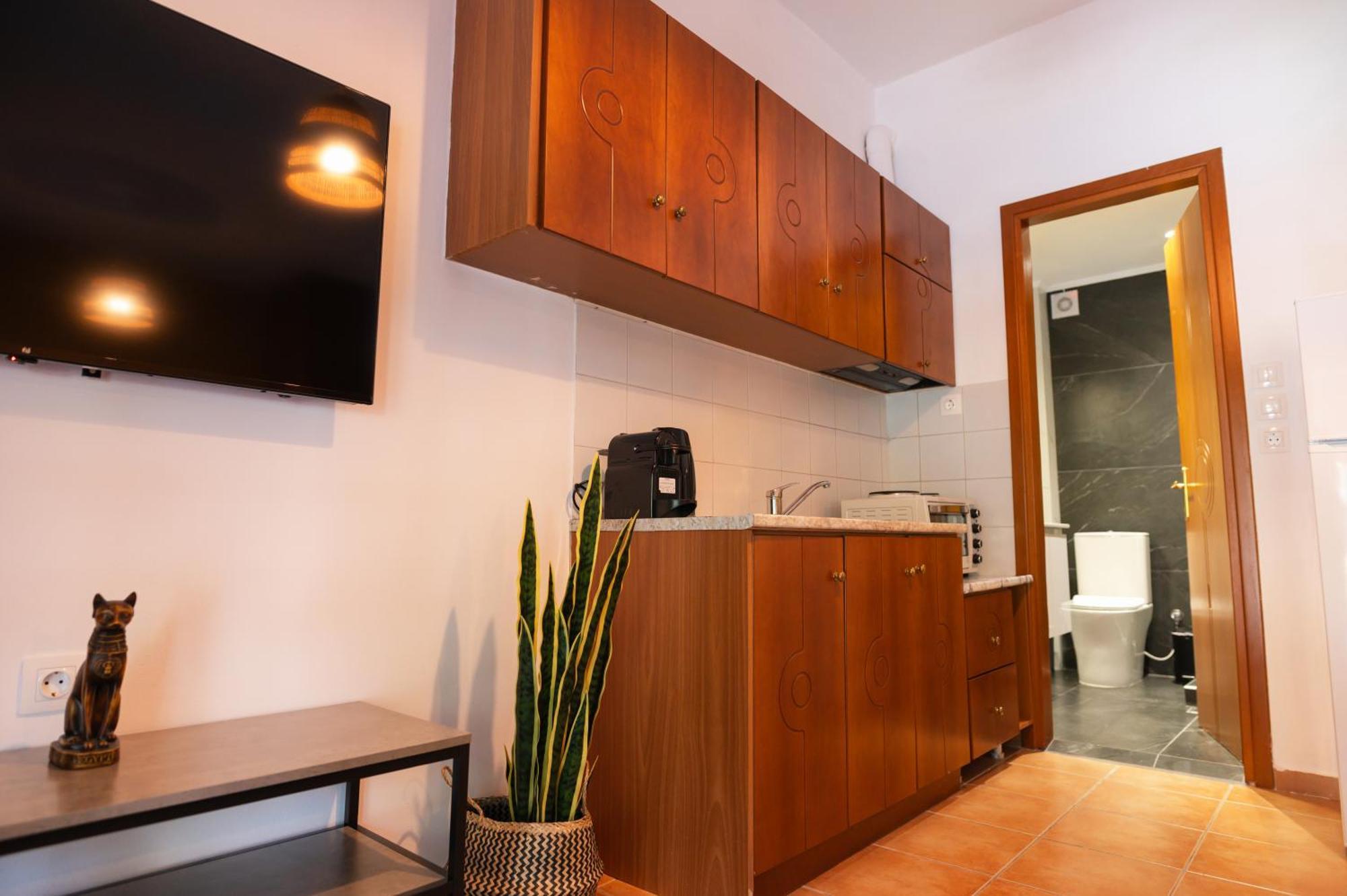Dessert Oasis Suite By Heaven'S Hall Luxury Suites อเล็กซานโดรโพลิส ภายนอก รูปภาพ
